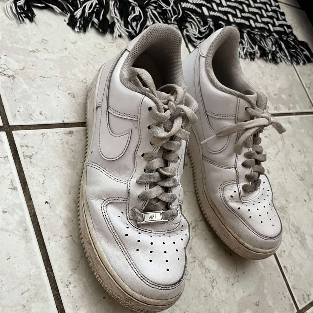 White Air Force 1